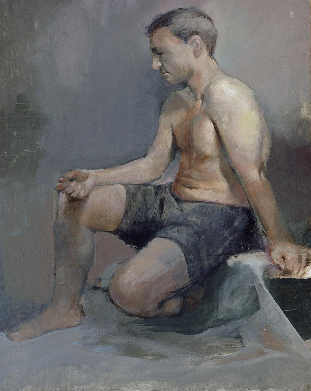 Retrato sedente de una figura masculina de perfil, con pantalón corto y torso desnudo